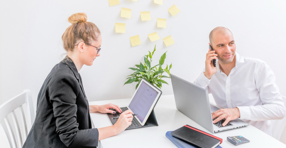 Mamá y papá en la oficina…  ¿y los hijos?