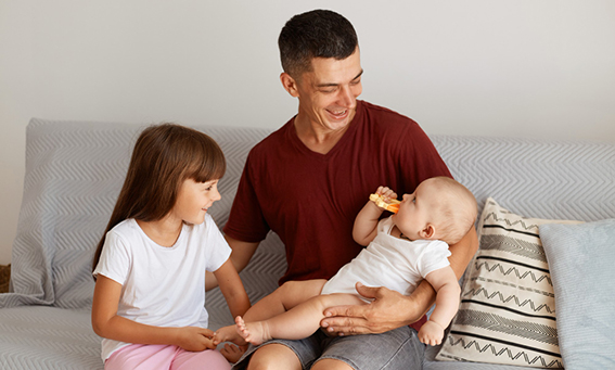 “Los padres no cuidan peor de los hijos, es que las madres quieren que lo hagan como ellas”