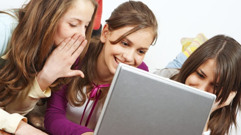 pornografia adolescentes