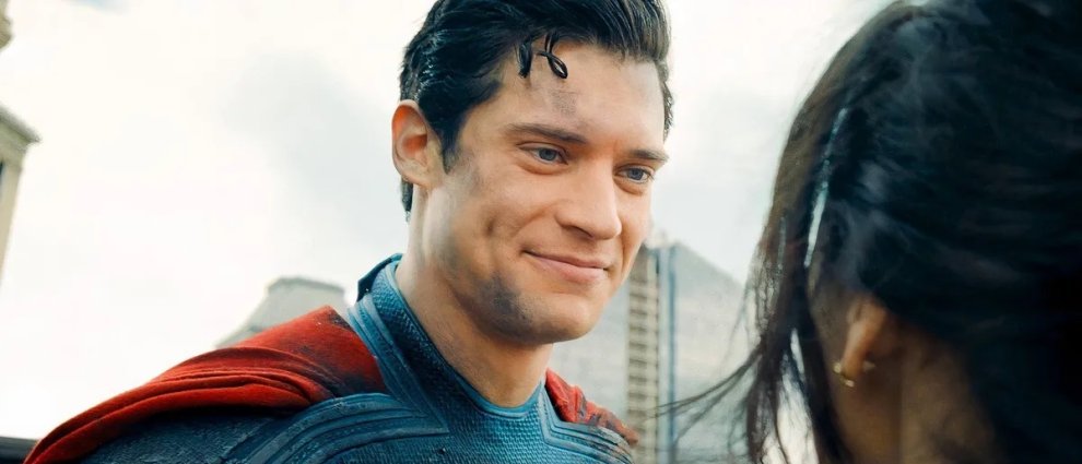 Un Superman vapuleado, pero que recupera la inocencia y luz del personaje