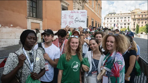 El lema que adoptaron todos los jóvenes del Jubileo