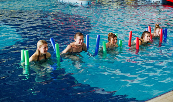 ¿Por qué el ejercicio acuático hace maravillas?