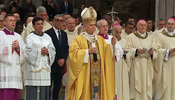 Homilía completa del Papa León XIV en su primera Misa de Nochebuena