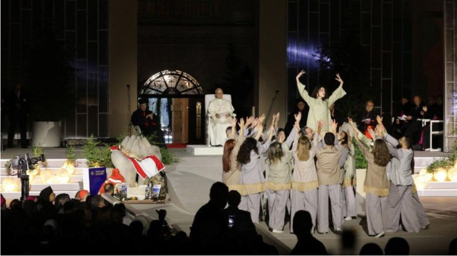 “Jóvenes libaneses, ¡crezcan con vigor!”, León XIV