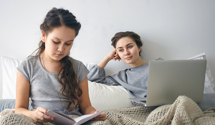 Menopausia y adolescencia: cómo afrontar dos etapas de cambio bajo el mismo techo