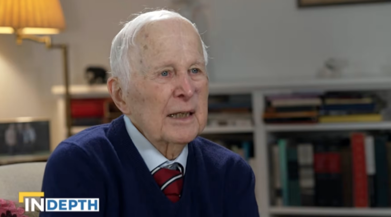 No existe evidencia científica que  la orientación sexual sea biológicamente predeterminada, Dr. McHugh