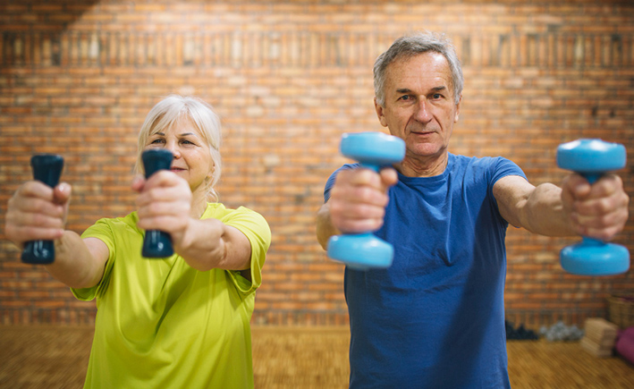 5 Hábitos para el bienestar del adulto mayor
