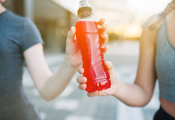 Guía para elegir y consumir bebidas isotónicas