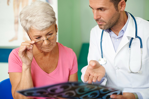 ¿A qué edad comienza la enfermedad de Alzheimer?
