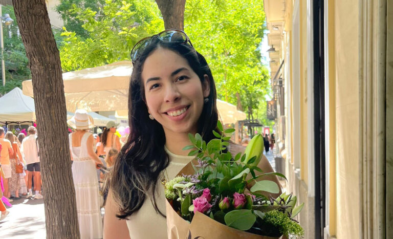 Dios sale a nuestro encuentro en medio de la vida cotidiana, Elisa Silva