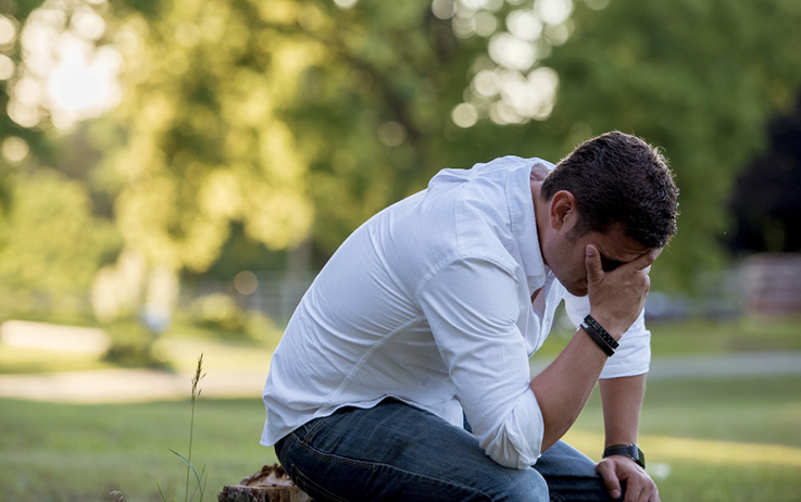 ¿Tu hijo ha dejado de creer en Dios y en la verdad? Hay un estudio que te interesa
