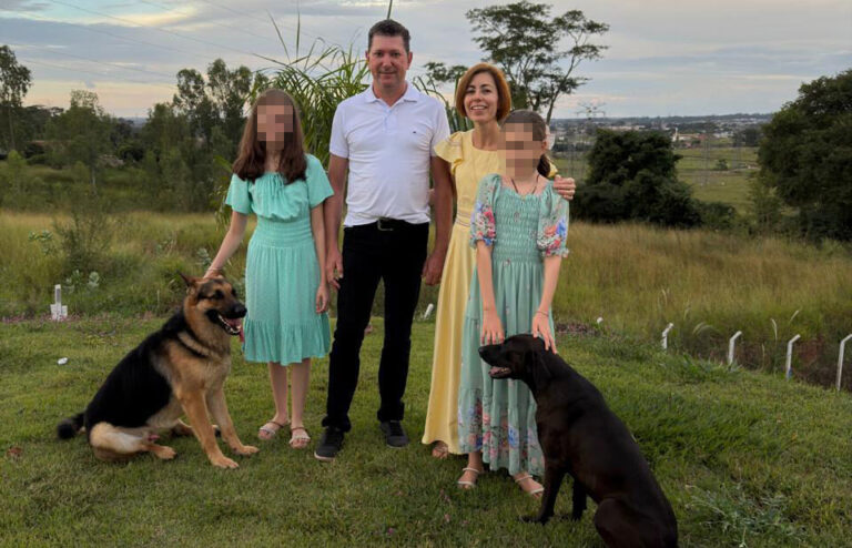Juez brasileño condena a prisión a unos padres por educar a sus hijas en casa.