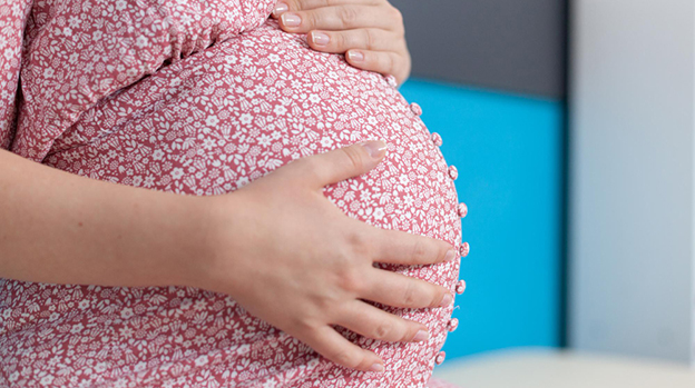 Maternidad subrogada: ¿y si enfocamos el debate desde quienes nacen mediante un acuerdo ajeno?