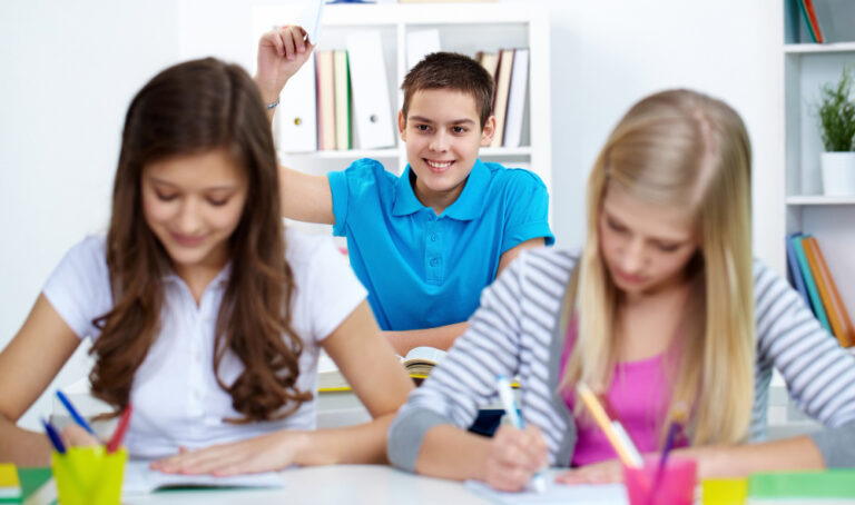 Tu hijo no necesita estudiar más, sino aprender mejor