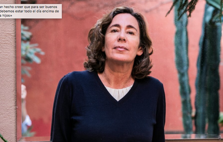 «Nos han hecho creer que para ser buenos padres debemos estar todo el día encima de nuestros hijos»