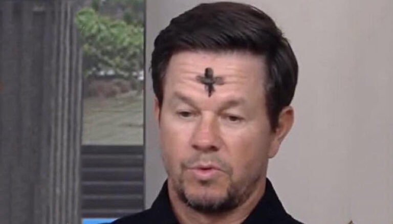 De las sombras a la luz: La profunda conversión y el testimonio católico de Mark Wahlberg