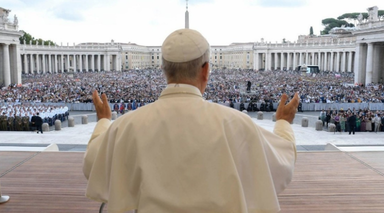 León XIV: «El renacimiento de la fe en Francia es una esperanza para toda la Iglesia»